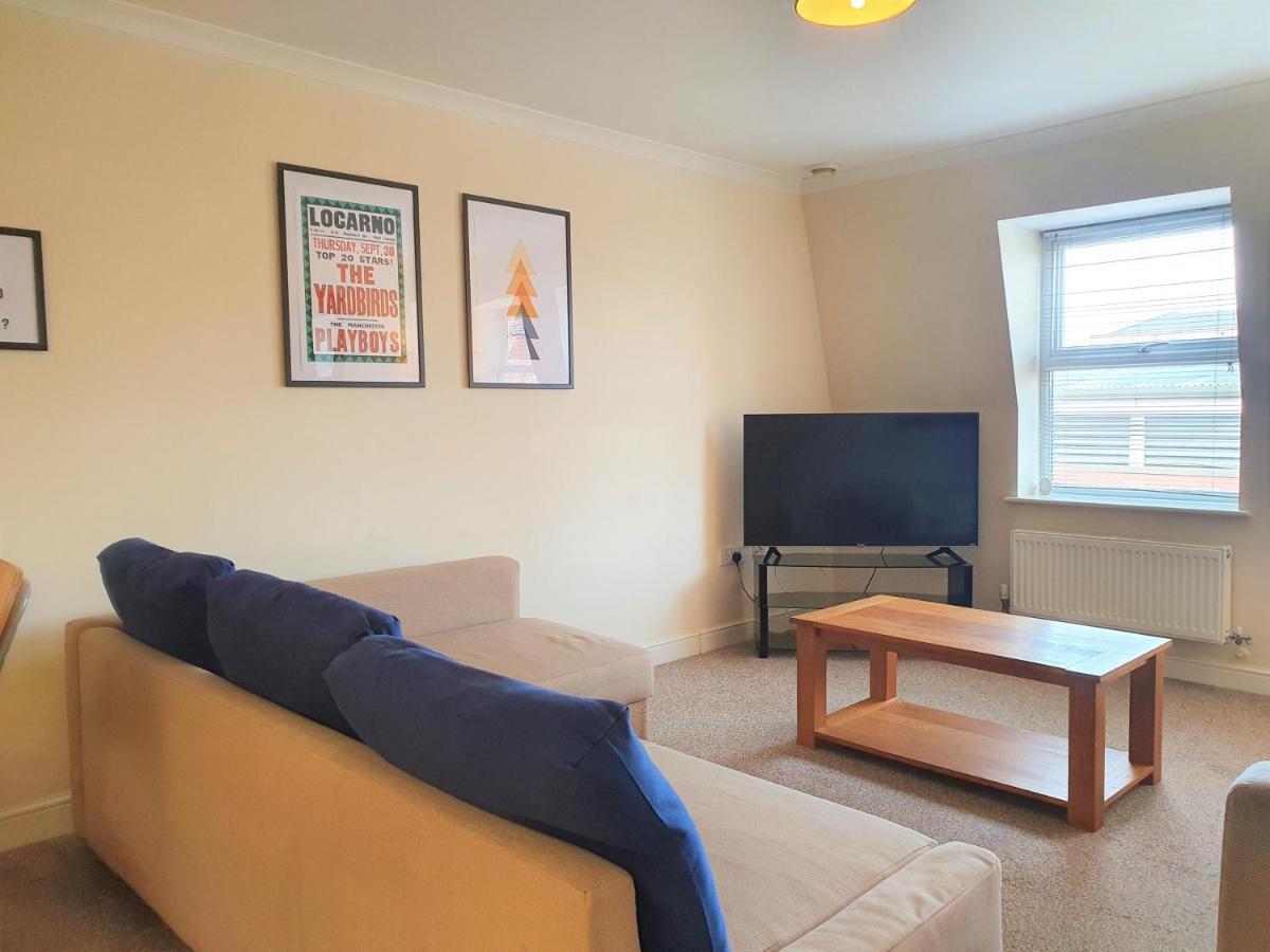Old Town Central Apartments スウィンドン エクステリア 写真