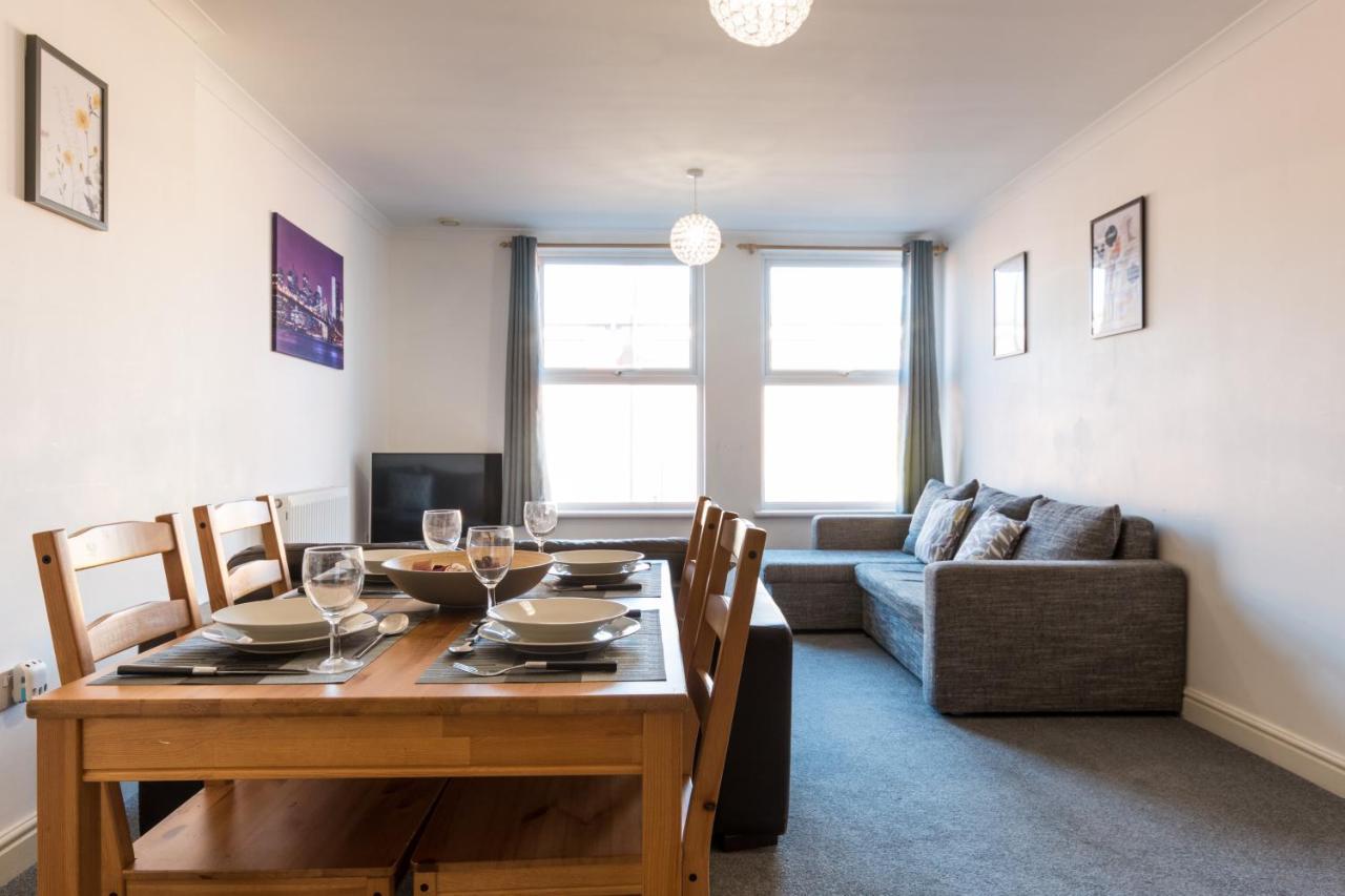 Old Town Central Apartments スウィンドン エクステリア 写真
